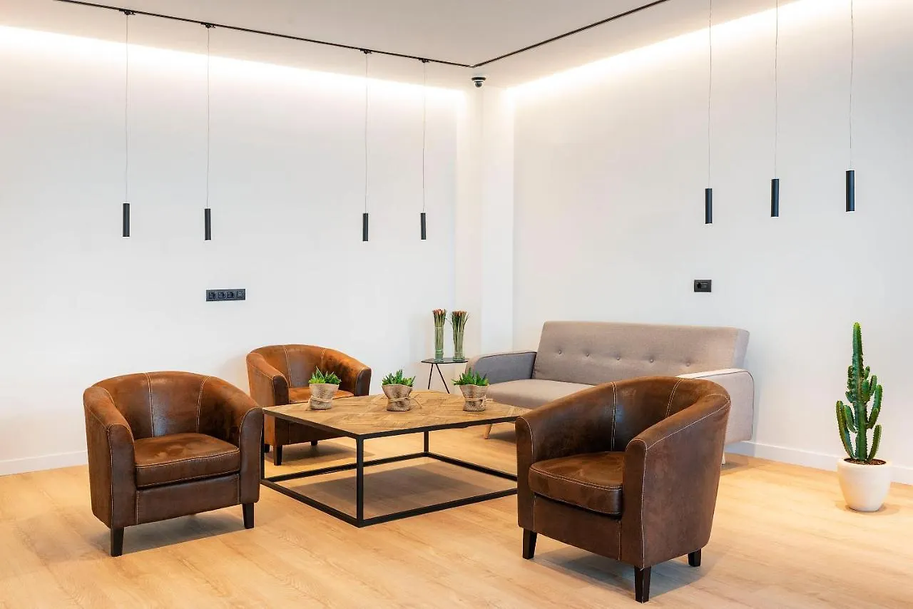 Hotel Distrito Oeste San Sebastian 2*,