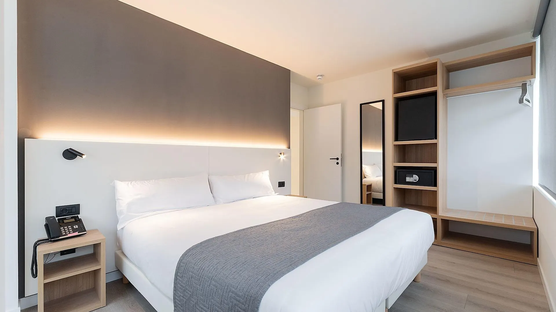 Hotel Distrito Oeste San Sebastian